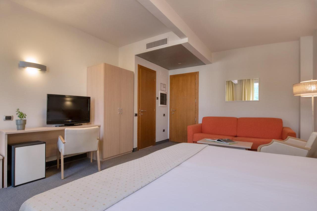 Park Hotel Mondovì Kültér fotó