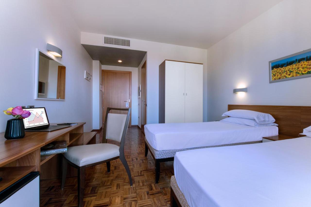 Park Hotel Mondovì Kültér fotó