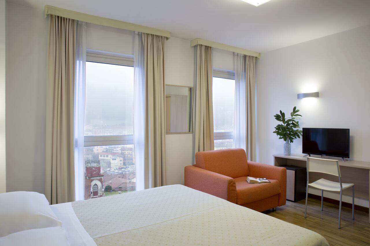 Park Hotel Mondovì Kültér fotó
